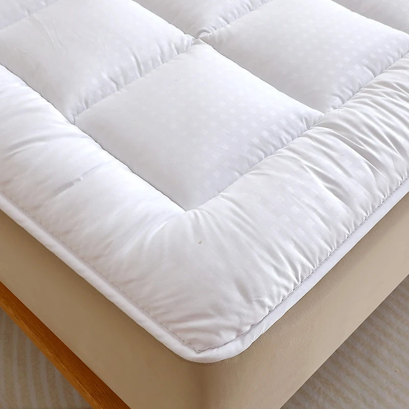 Thin Mattress Protector Cover Breathable