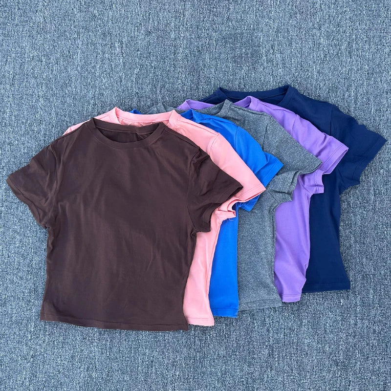 Tight Fitting Sports T-shirt Quick Drying Short Sleeved