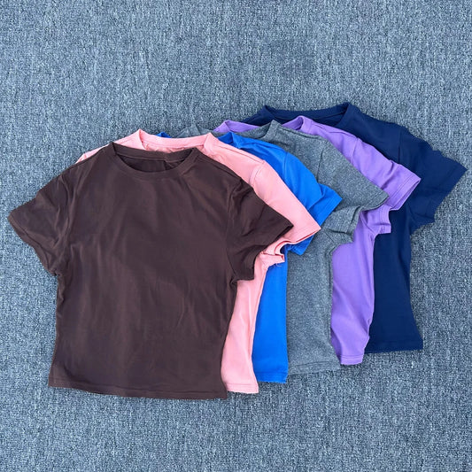 Tight Fitting Sports T-shirt Quick Drying Short Sleeved